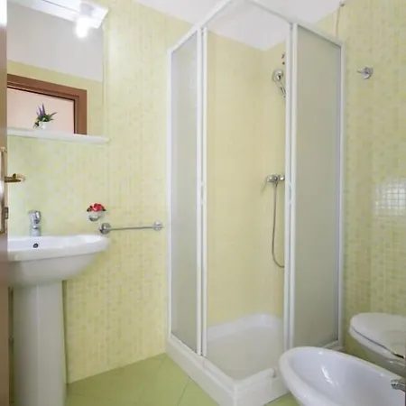 Uno Studio&suites アパートホテル 3*