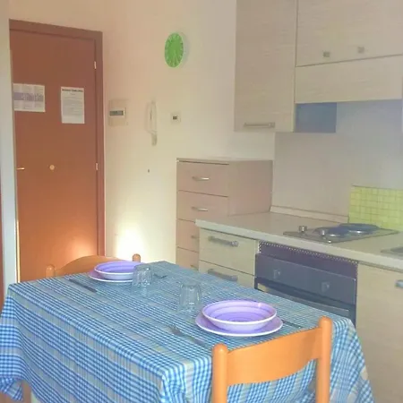 Uno Studio&suites רימיני