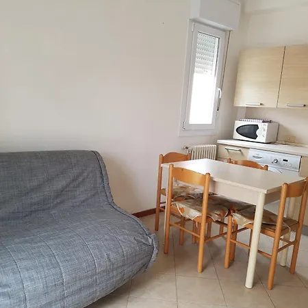 Uno Studio&suites 3* רימיני
