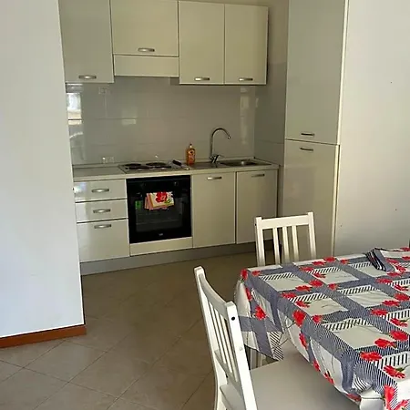 Aparthotel Uno Studio&suites 3*