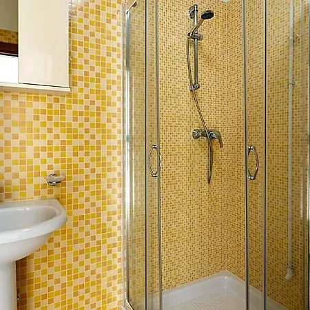 Aparthotel Uno Studio&suites