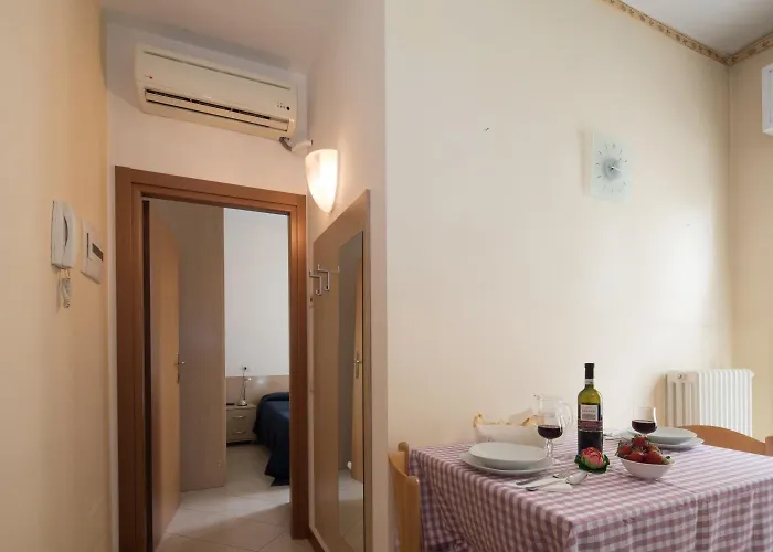 Ξενοδοχείο με διαμερίσματα Uno Studio&suites Ρίμινι