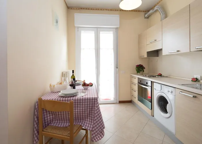 Uno Studio&suites Apart-hotel 3*